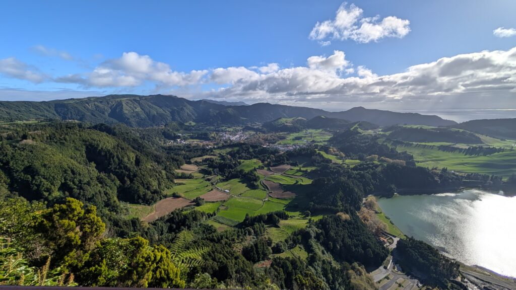 Town of Furnas next to the Lagoa do Furnas.