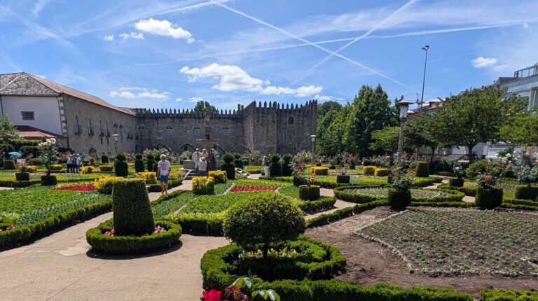 Jardim de Santa Barbara – The Year in Pictures (June)